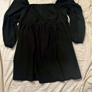 Black Square-Neck Long-Sleeve Women's Dress